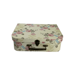 Set de 3 cajas diferentes tamaños. Beige con flores