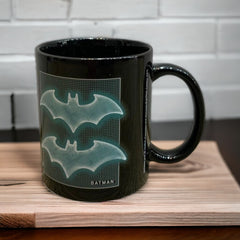 Taza de cerámica que brilla en la oscuridad de Batman 340ml