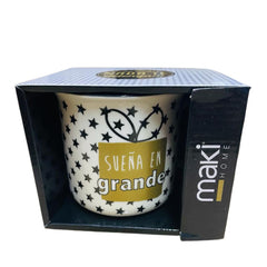 Taza De Porcelana Blanca Con Estrellas Negras