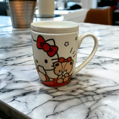 Taza de porcelana con tapa de Hello kitty 385ml