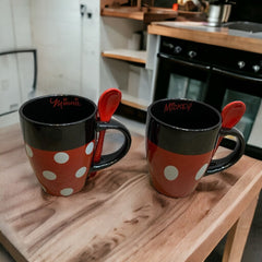 Juego de 2 tazas con cuchara de Mickey y Minnie 310ml